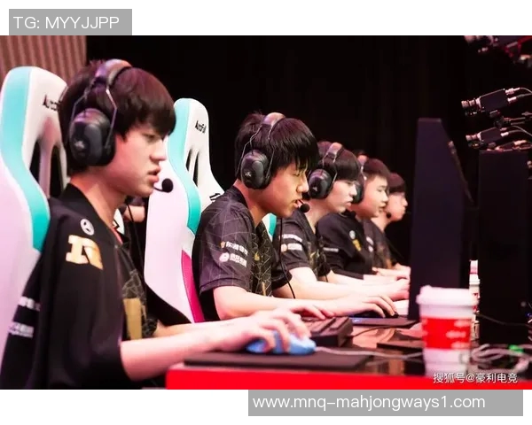 S15LOL赛事中RNG战队排名第七CSGO个人能力排行榜分析